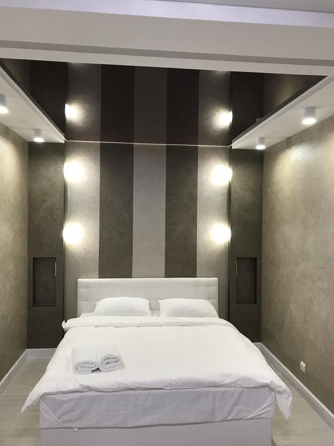 Апартаменты Гмыри 12Б Kiev Exteriör bild